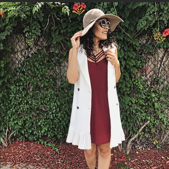 White Vest Dress - Picture 4 of 4